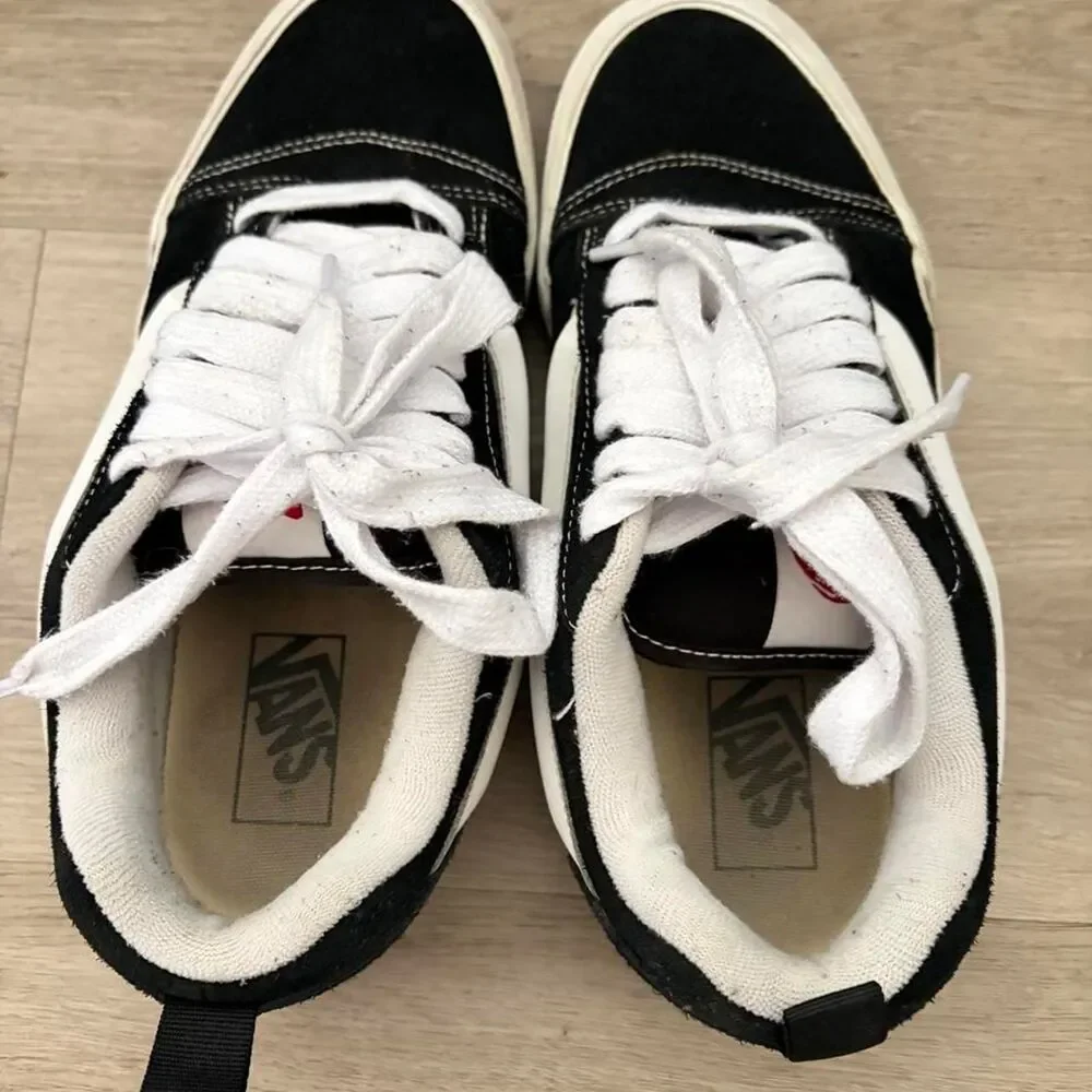 Vans knu skool